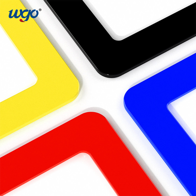 Permukaan halus Self Adhesive Sign Display Frames Tidak Perlu Magnet