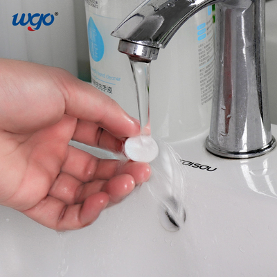 92mm X 55mm Repositionable Removable Lengket Dots Suction Gel 2 Sisi Pita Perekat yang dapat digunakan kembali