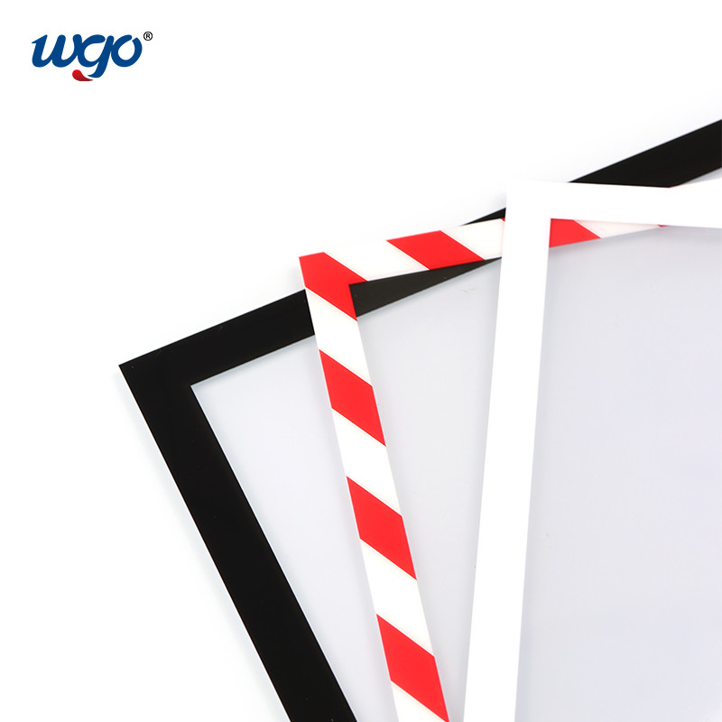ODM A4 Self Adhesive Wall Mounted Sign Holder ISO 9001 Di Semua Permukaan Lancar